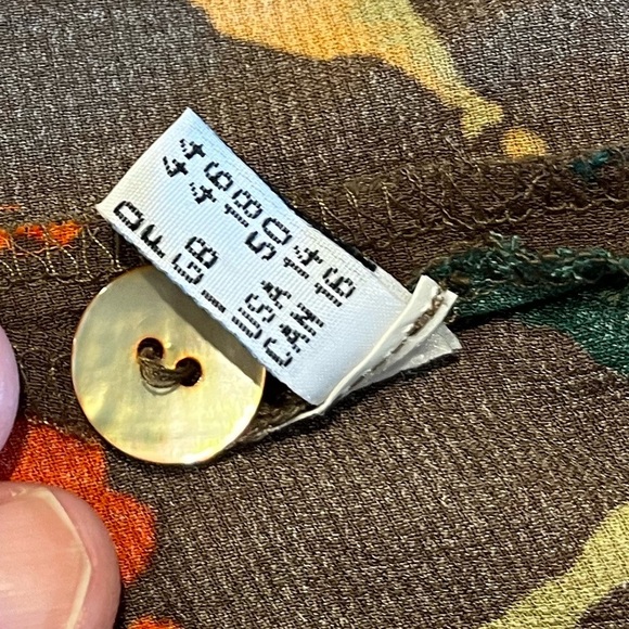 CAREN C. by Henke Floral Blouse - Size 16 - Picture 4 of 12